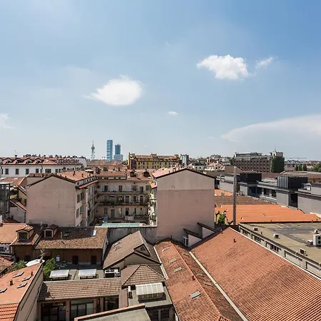 Milano Skyline Flat Apartman